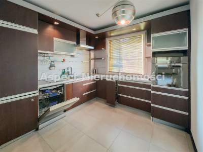                                     Apartamentos para Alquilar  Tychy
                                     | 62 mkw