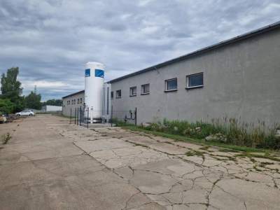                                     Gewerbeimmobilien zum Kaufen  Myszków
                                     | 7500 mkw