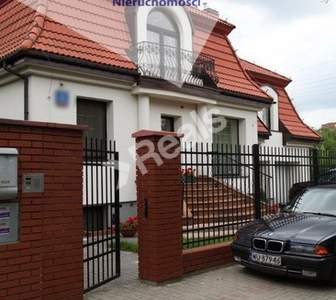                                     House for Sale  Warszawa
                                     | 290 mkw