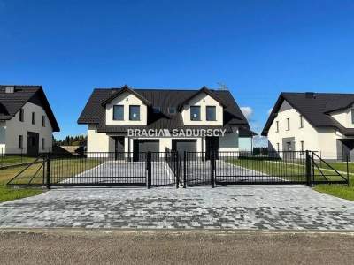         Casas para Alquilar, Czernichów, Dworska | 130 mkw