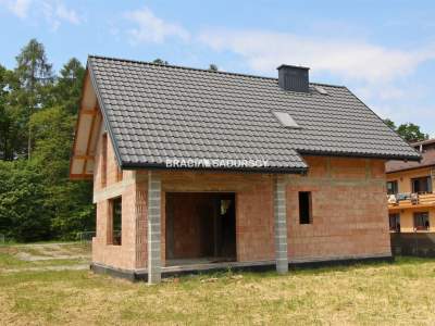                                     Häuser zum Kaufen  Drwinia
                                     | 190 mkw