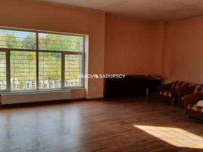         Local Comercial para Alquilar, Charsznica, Miechowska | 10329 mkw