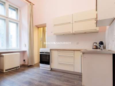         Квартиры для Аренда , Kraków, Karmelicka | 40 mkw