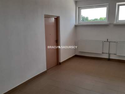         Commercial for Rent , Książ Wielki, Warszawska | 716 mkw