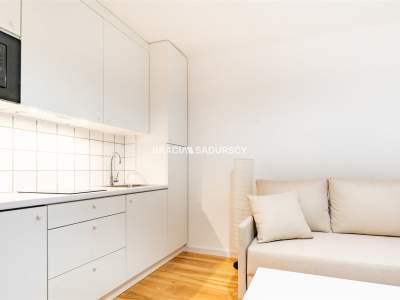         Apartamentos para Alquilar, Kraków, Os. Kazimierzowskie | 18 mkw