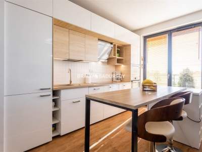         Квартиры для Продажа, Kraków, Czerwone Maki | 50 mkw