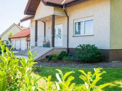                                     House for Sale  Wałcz
                                     | 298 mkw