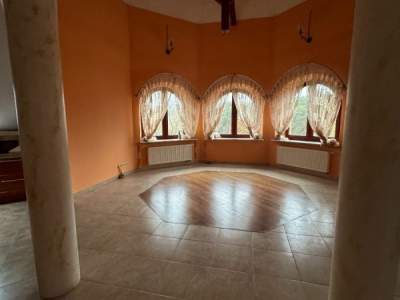                                     Flats for Rent   Legionowo
                                     | 180 mkw