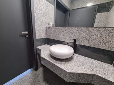                                     Local Comercial para Rent   Katowice
                                     | 297 mkw