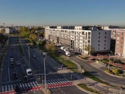                                     Gewerbeimmobilien zum Kaufen  Warszawa
                                     | 81 mkw