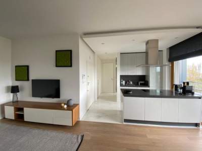                                     Apartamentos para Rent   Warszawa
                                     | 52.5 mkw