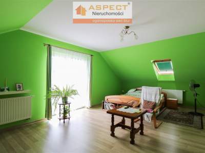                                     House for Sale  Gliwice
                                     | 190 mkw