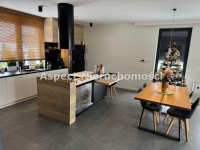                                     House for Sale  Pawłowice
                                     | 288 mkw