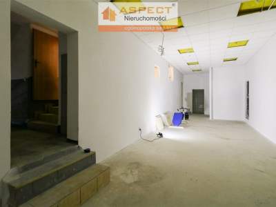                                     Local Comercial para Alquilar  Katowice
                                     | 480 mkw