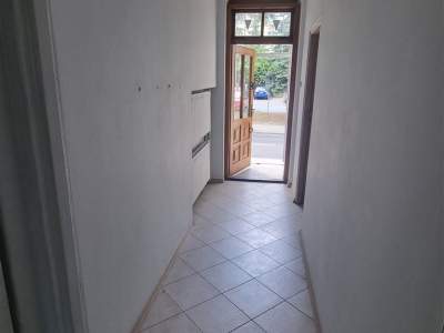                                     Local Comercial para Alquilar  Gostynin
                                     | 90 mkw