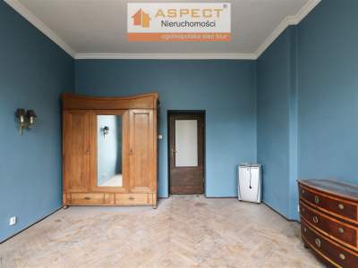                                     Flats for Sale  Gliwice
                                     | 70 mkw