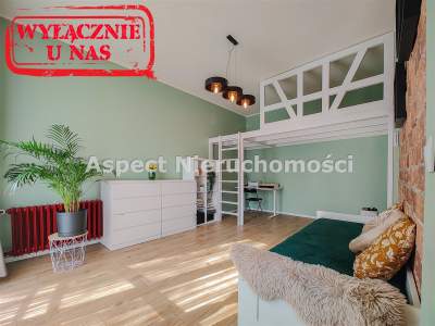                                     Flats for Sale  Sosnowiec
                                     | 33 mkw