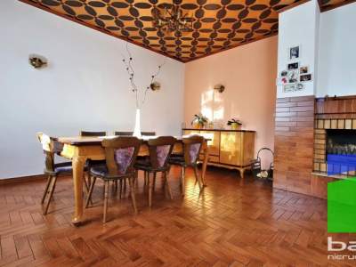                                     House for Sale  Łódź
                                     | 900 mkw