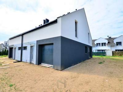                                     Casas para Alquilar  Kłodawa
                                     | 150.38 mkw