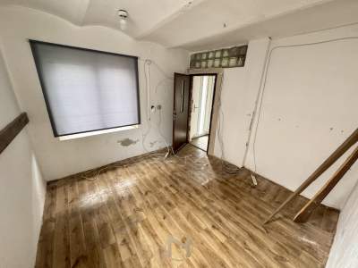                                     Local Comercial para Alquilar  Baczyna
                                     | 660 mkw