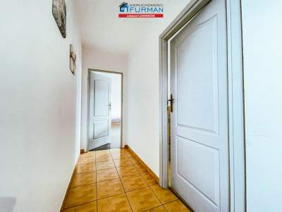                                     House for Sale  Krzyż Wielkopolski
                                     | 350 mkw