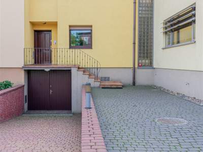                                     Häuser zum Kaufen  Chodzież
                                     | 180 mkw