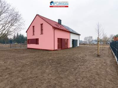                                     House for Sale  Piła
                                     | 94 mkw