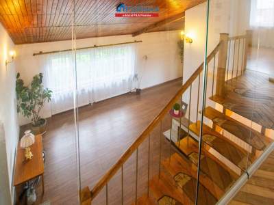                                     House for Sale  Piła
                                     | 280 mkw