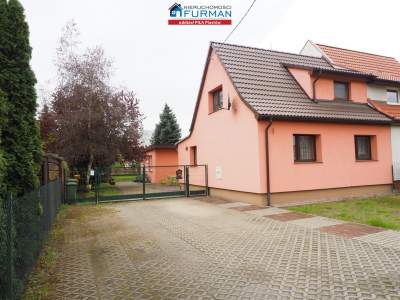                                     House for Sale  Piła
                                     | 70 mkw