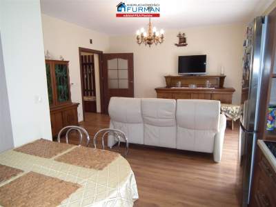                                     House for Sale  Kaczory
                                     | 232 mkw