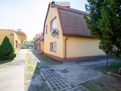                                     House for Sale  Piła
                                     | 336 mkw