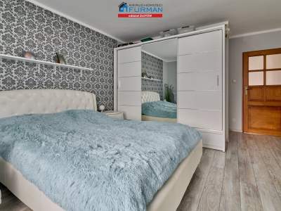                                     дом для Продажа  Złotów (Gw)
                                     | 218 mkw