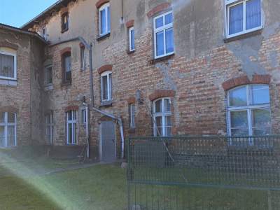                                     Gewerbeimmobilien zum Kaufen  Czarnków
                                     | 550 mkw