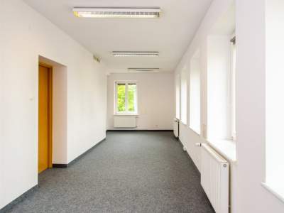                                     Commercial for Rent   Piła
                                     | 27 mkw