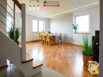                                     Flats for Sale  Piła
                                     | 104 mkw