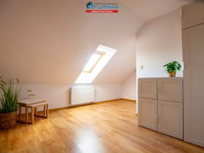                                     Flats for Sale  Piła
                                     | 104 mkw