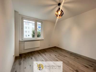         Apartamentos para Alquilar, Starogard Gdański, Os. Kopernika | 43.7 mkw