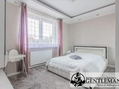                                     House for Sale  Gdynia
                                     | 148 mkw