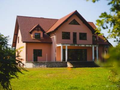                                     Häuser zum Kaufen  Węgorzewski
                                     | 600 mkw