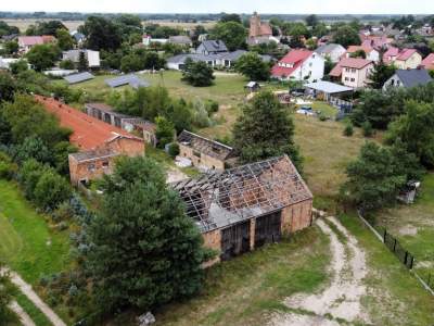                                     Lokale na Sprzedaż  Brzozowiec
                                     | 700 mkw