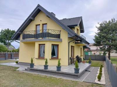         Casas para Alquilar, Ogrodzieniec, Spacerowa | 98 mkw