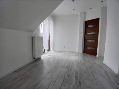         Casas para Alquilar, Ogrodzieniec, Spacerowa | 98 mkw