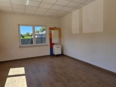         Commercial for Rent , Bytom, Rokitnicka | 387 mkw