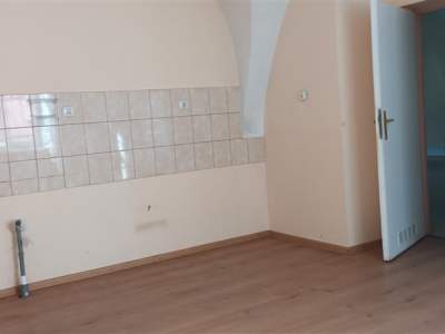         Gewerbeimmobilien zum Kaufen, Wałbrzych, 1 Maja | 529.07 mkw