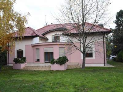                                     House for Sale  Leszno
                                     | 360 mkw