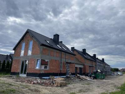                                     Häuser zum Kaufen  Stare Babice
                                     | 158.3 mkw