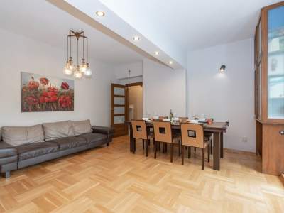                                     Apartamentos para Alquilar  Warszawa
                                     | 73 mkw