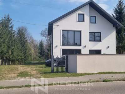                                     House for Sale  Siedlce
                                     | 240 mkw