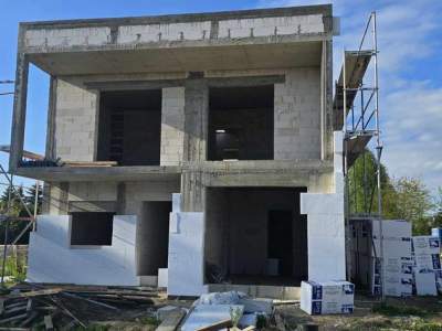                                     Casas para Alquilar  Siedlce
                                     | 184 mkw