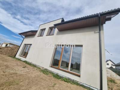                                     House for Sale  Wielka Wieś
                                     | 84 mkw